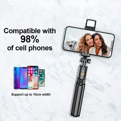 Perche à selfie sans fil avec télécommande et lumière Bluetooth | Support extensible pour iPhone et téléphones portables – Parfait pour TikTok et diffusion en direct